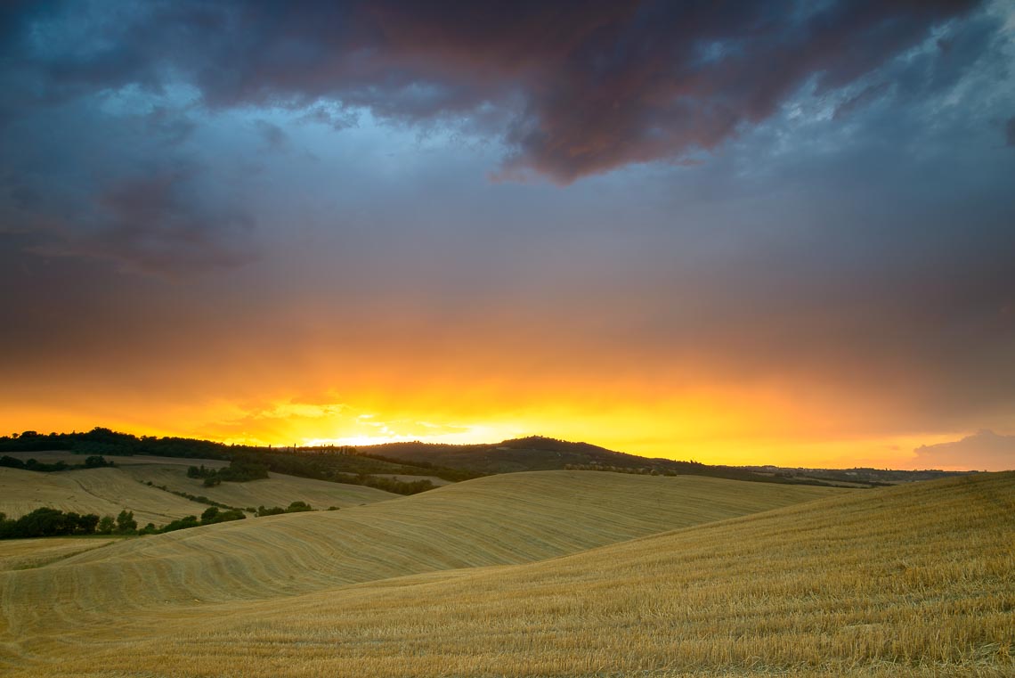 Val Orcia Toscana Nikon School Workshop Paesaggio Notturna Via Lattea Startrail 00009