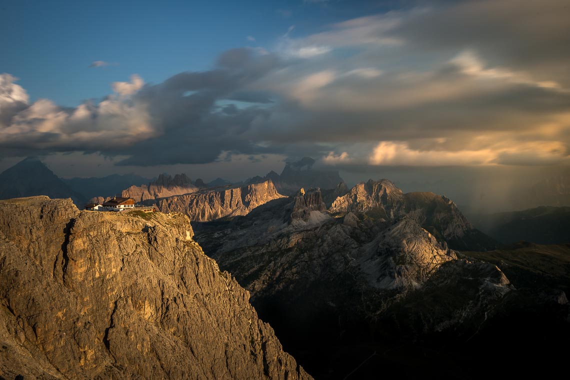 Dolomiti Nikon School Workshop Paesaggio Notturna Via Lattea Startrail 00016