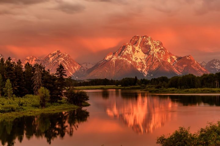 Grand Teton Mountains From Oxbow Bend On The Snake River At Sunr
