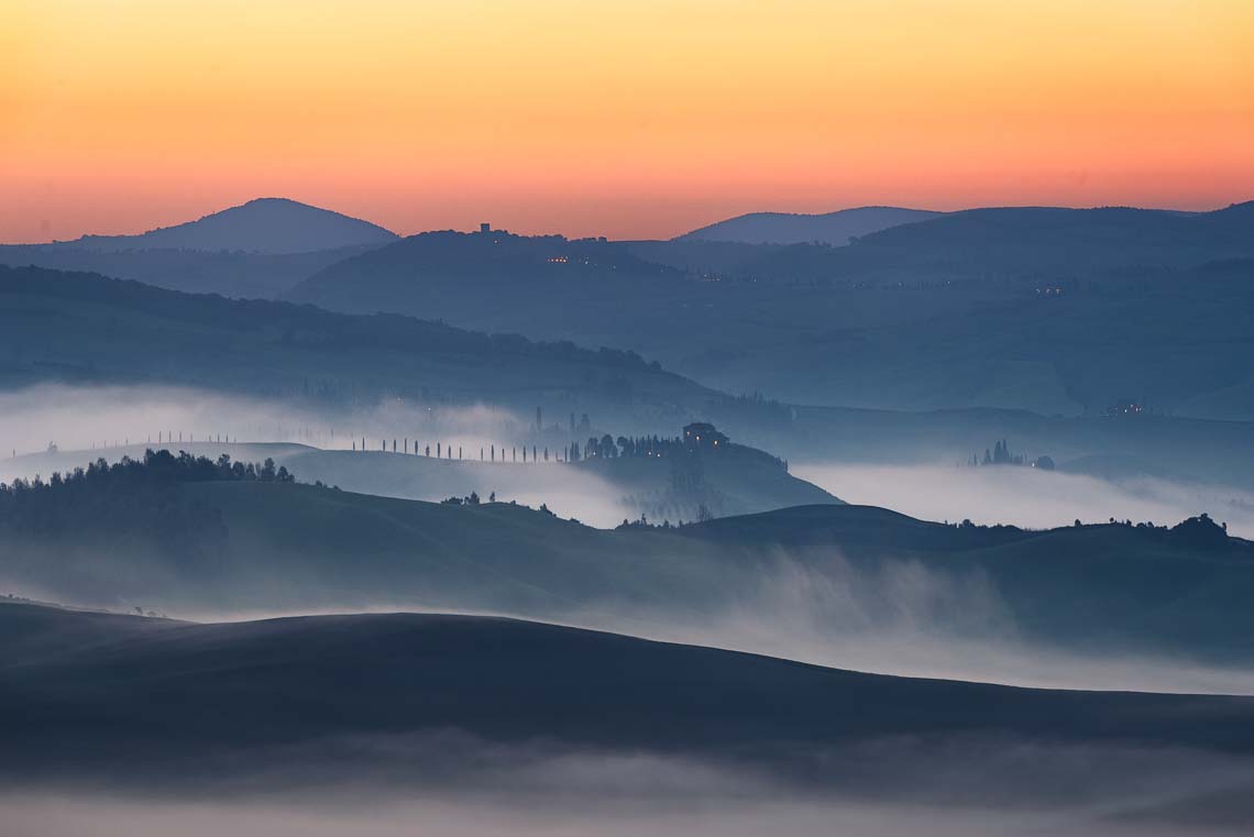 Val Orcia Toscana Nikon School Workshop Paesaggio Notturna Via Lattea Startrail 00004
