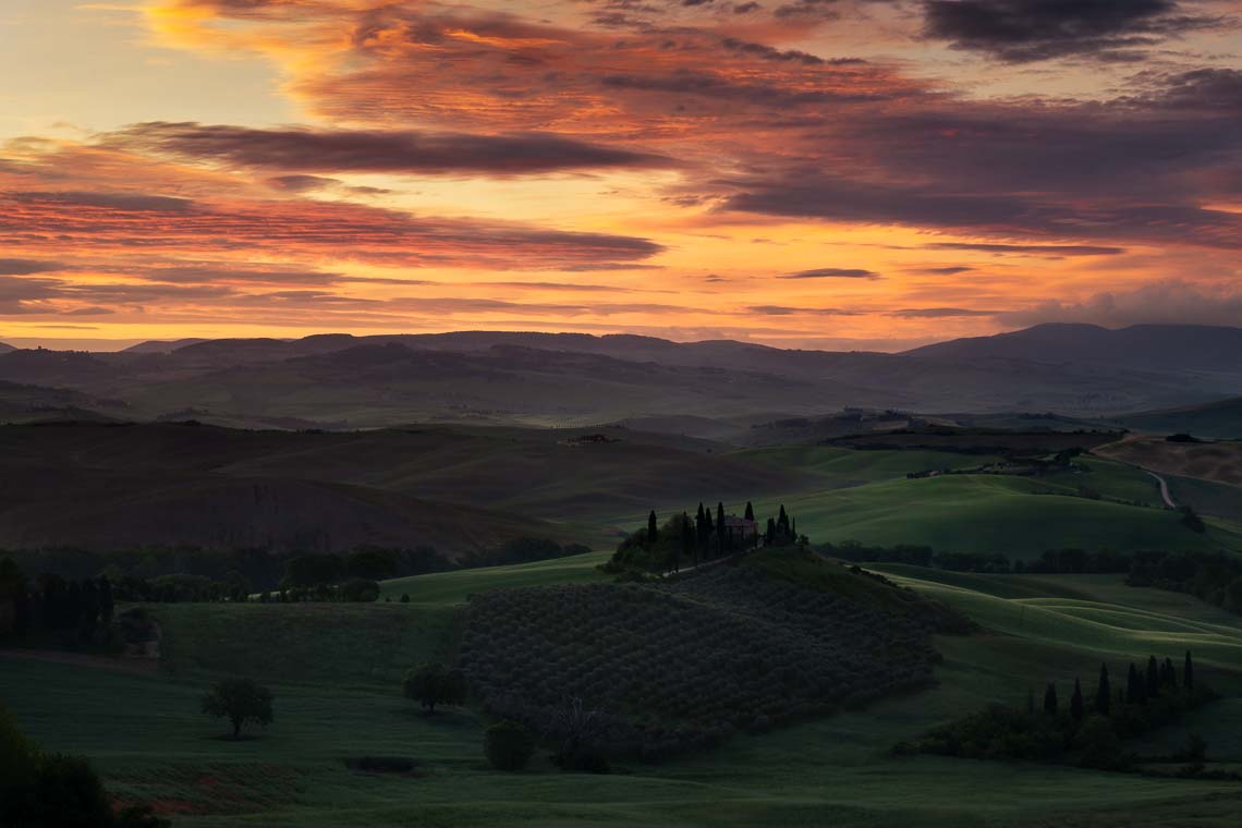 Val Orcia Toscana Nikon School Workshop Paesaggio Notturna Via Lattea Startrail 00015